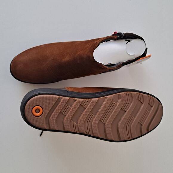 NIB Bogs Vista Waterproof Leather Rugged Zip Snow Boots Cognac Womens Size 7 - Picture 6 of 14